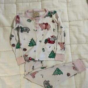 The Beaufort Bonnet Company hippo Christmas pajamas 3T